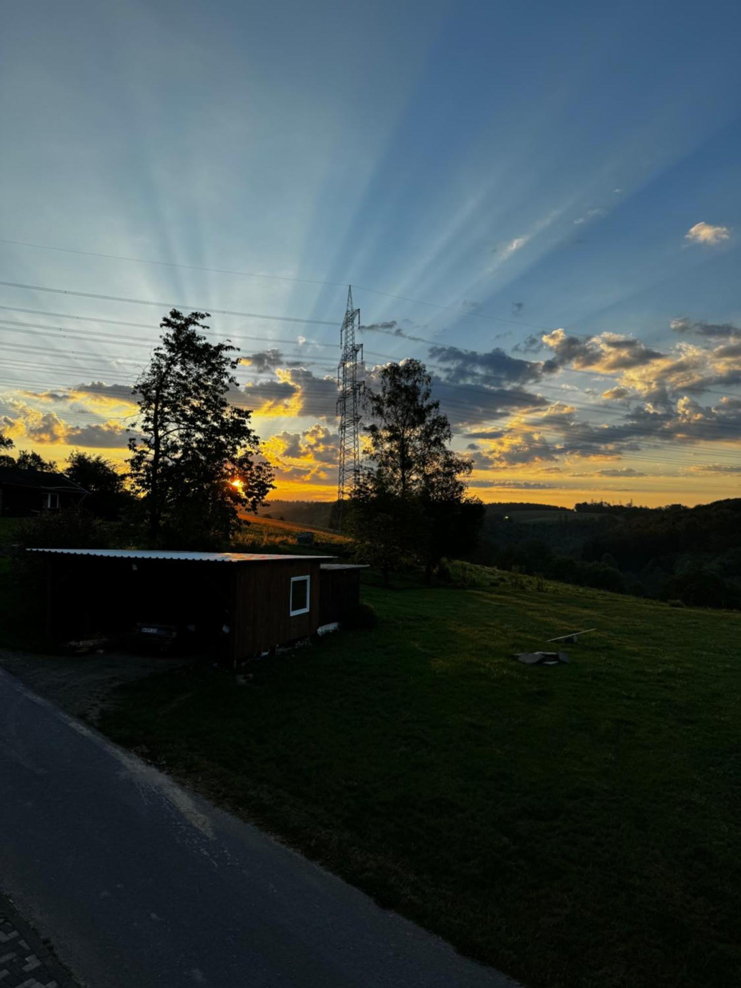 Bornhahn - Idylle Im Westerwald Katzwinkel  Eksteriør billede